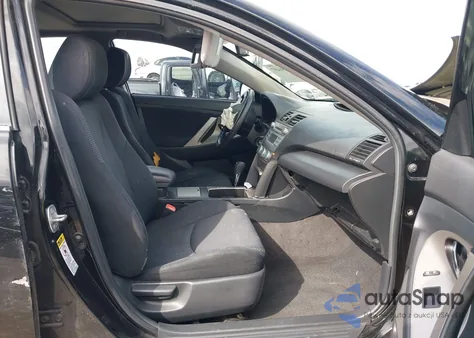 2007 Toyota Camry Se z USA, uszkodzony, nr VIN 4T1BE46K67U183834